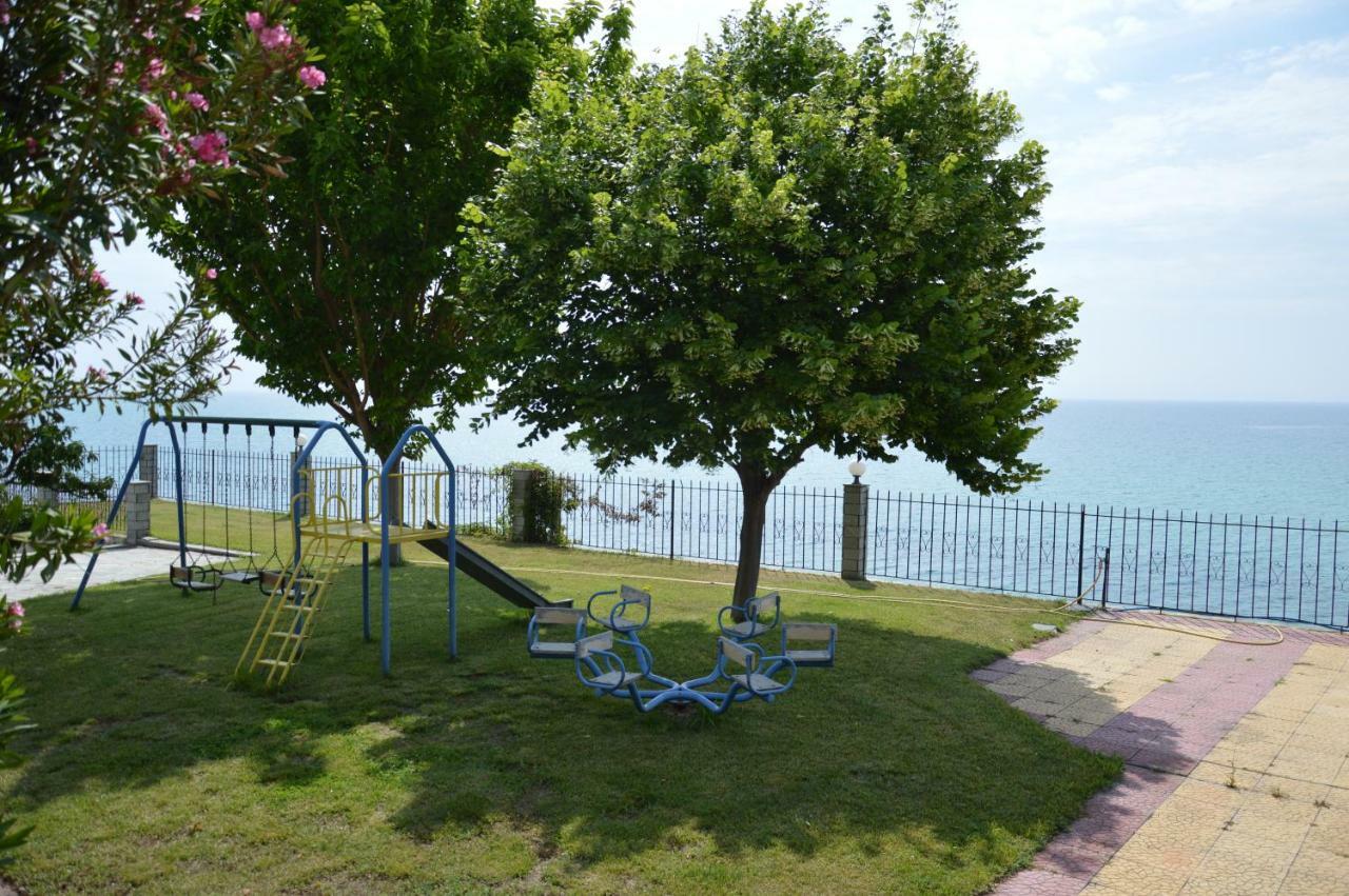 Secret Paradise Villas Loutra Elevtheron Exteriér fotografie